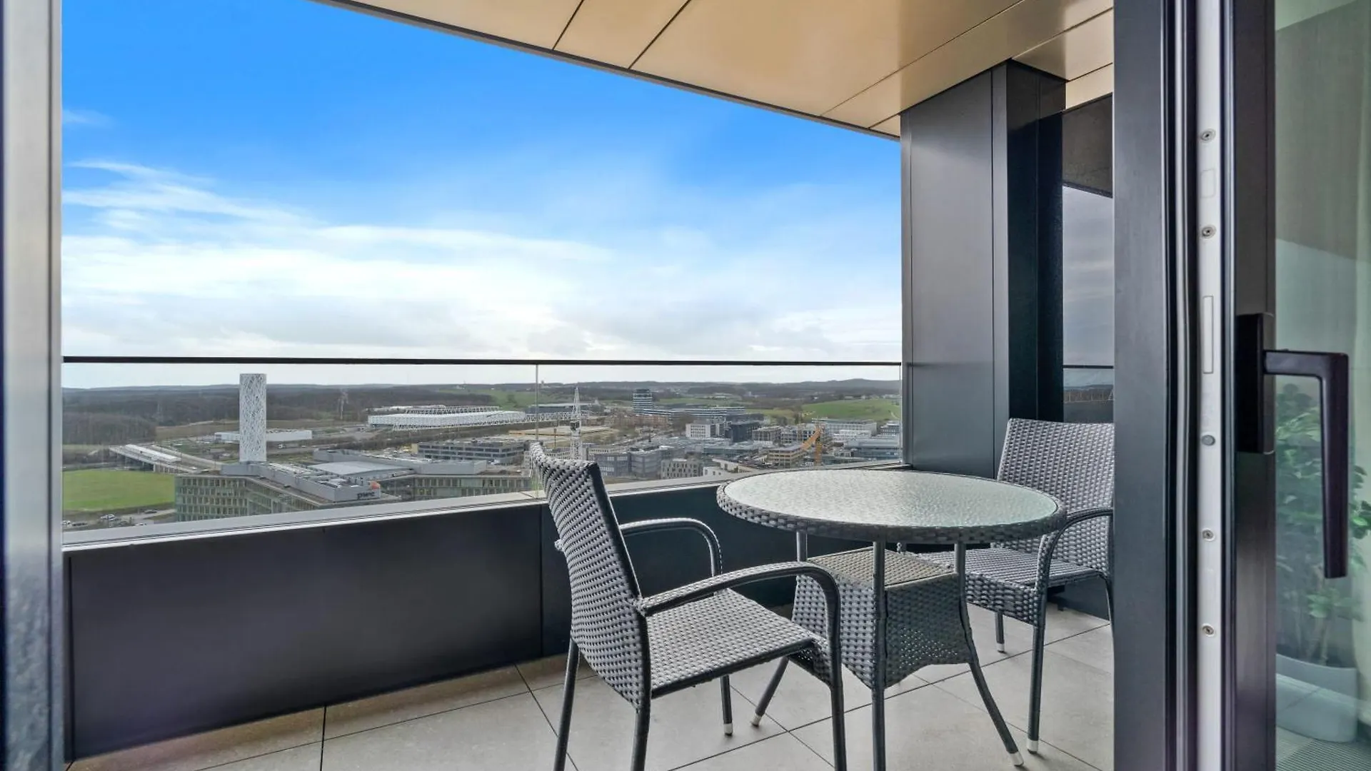 Apartment Gasperich Apt With Pool Gym & View Luxembourg